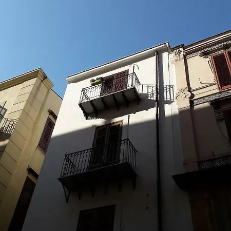 Sophie Apartment